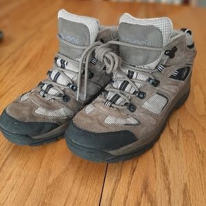 Women's Nevados 8.5 Klondike Mid Hiking Boot Chocolate